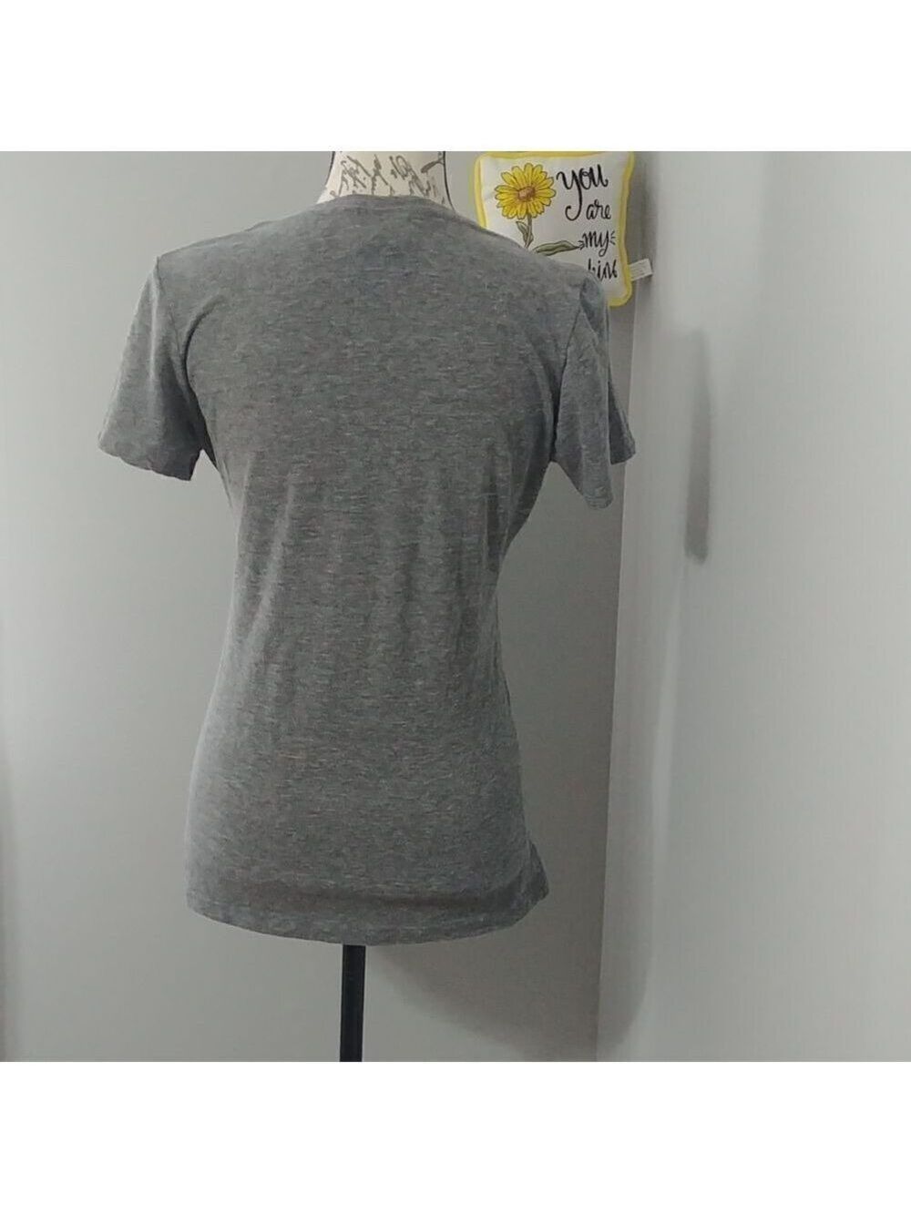 5th & Ocean Kansas City Royals Grey Short Sleeve V Neck Top M - Picture 3 of 10